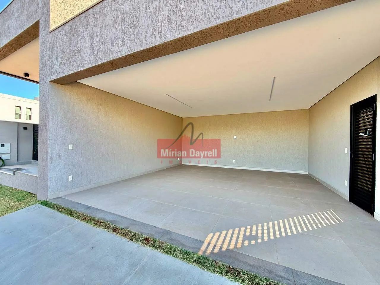 Casa com 6 quartos (4 suítes) 4 vagas, Costa Laguna - Alphaville - Foto 4