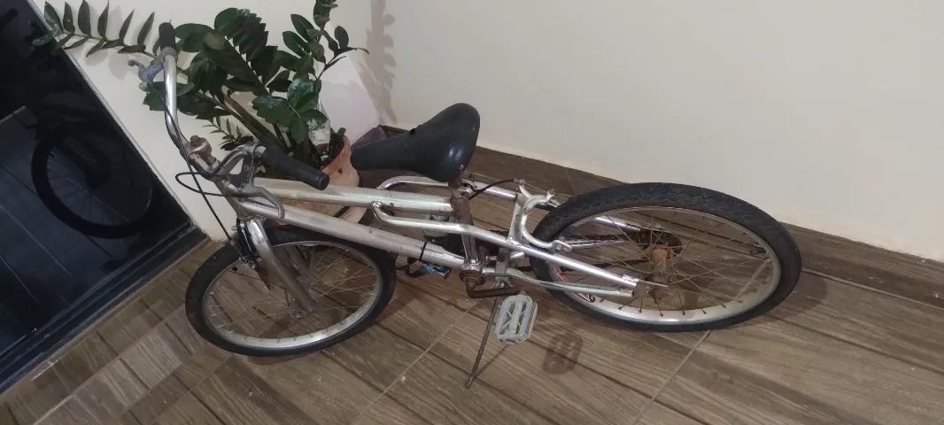 Bicicleta aro 20