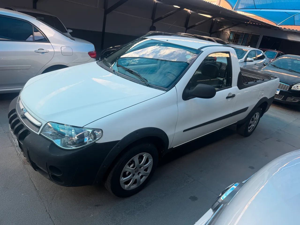 Fiat Strada 1.4 MPI Fire Flex 8V CS 2012
