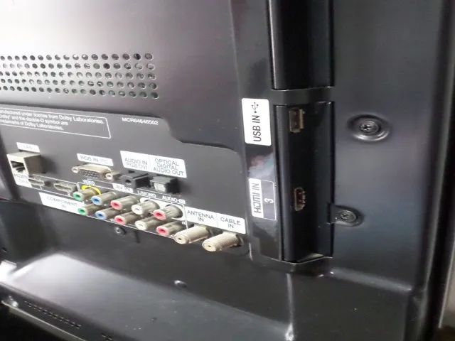 Tv LG Led 32 Polegadas Usada ( Não É Smart ) - Foto 4