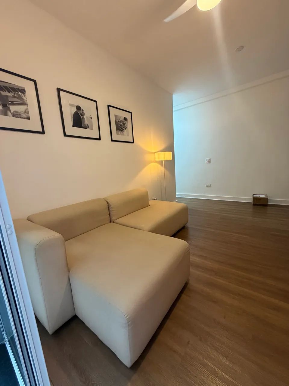 Sofá 4 lugares bege modulado  - Foto 3