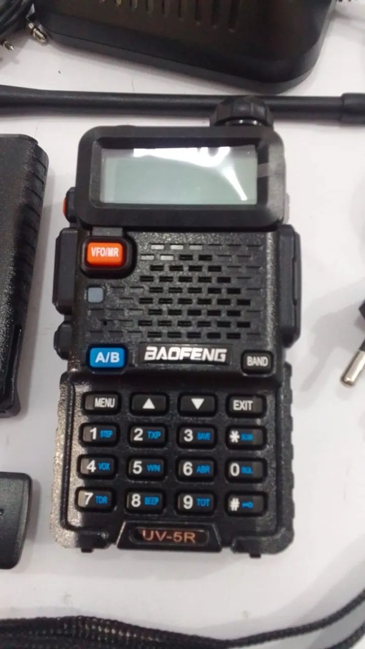 Rádio Comunicador Baofeng UV-5R Dual Band Profissional Completo - Foto 3