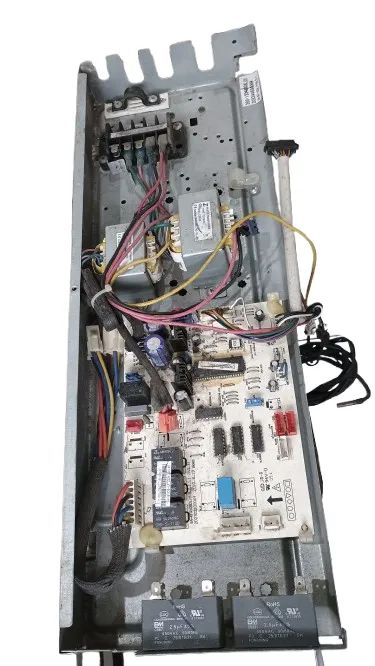 PLACA ELETRONICA PRINCIPAL PISO TETO YORK, KOMECO, MIDEA, CARRIER - Foto 2