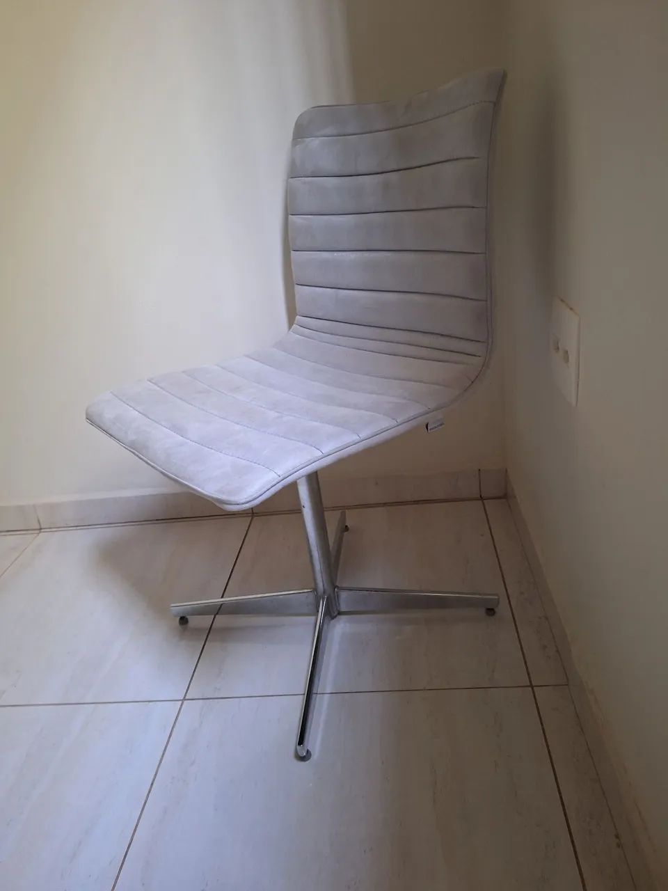 Cadeira giratória - Foto 2