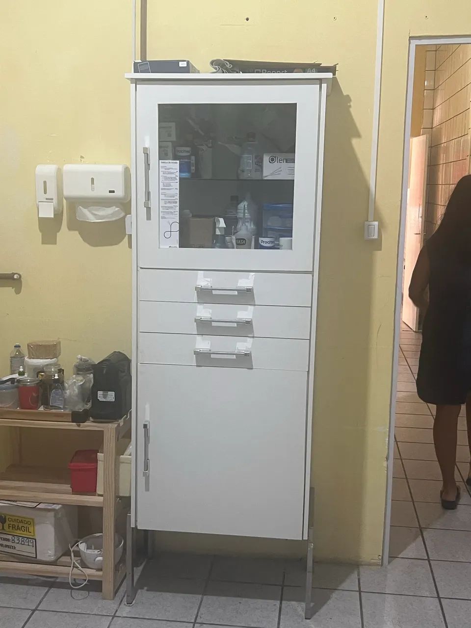 Móvel hospitalar veterinário em MDF(Aceito propostas) - Foto 4