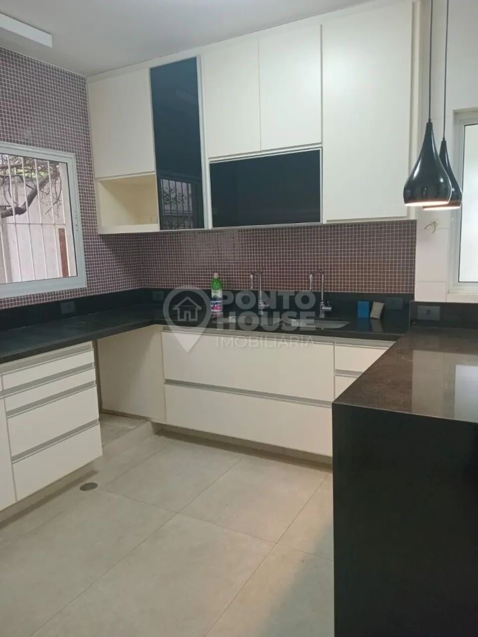 Casa reformada à venda em Mirandópolis com 190m², 3 quartos e 2 vagas - Foto 4