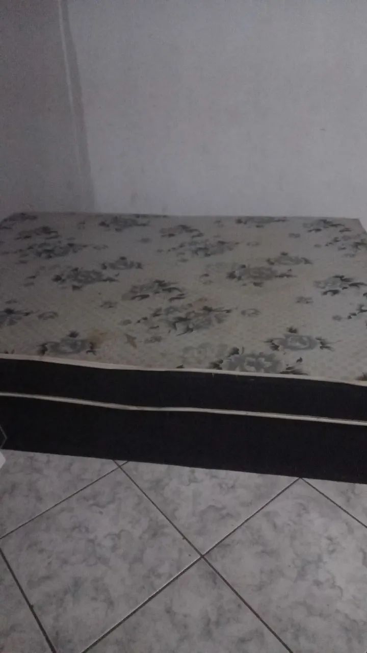 Vendo cama box de casal - Foto 3