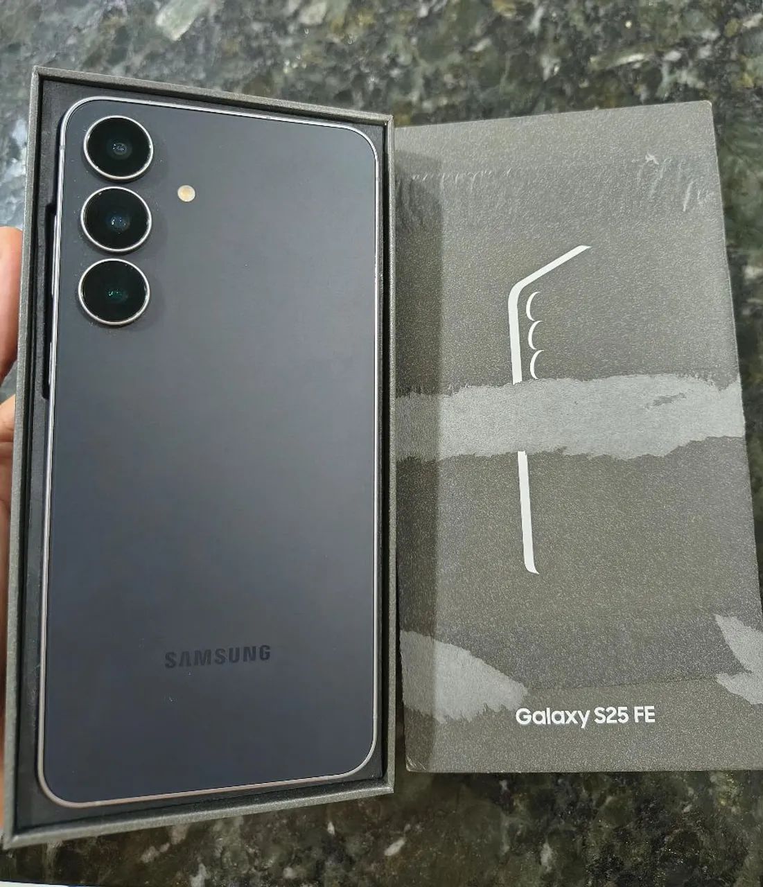 Samsung S25 FE