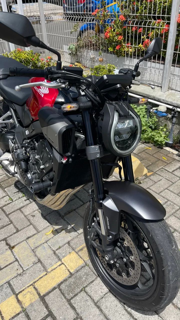Honda CB650R E-clutch