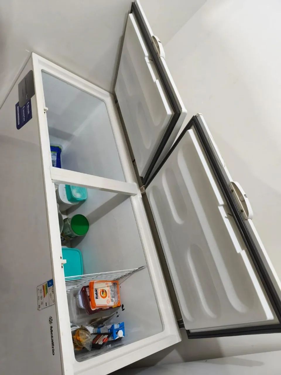 Vendo freezer vertical 