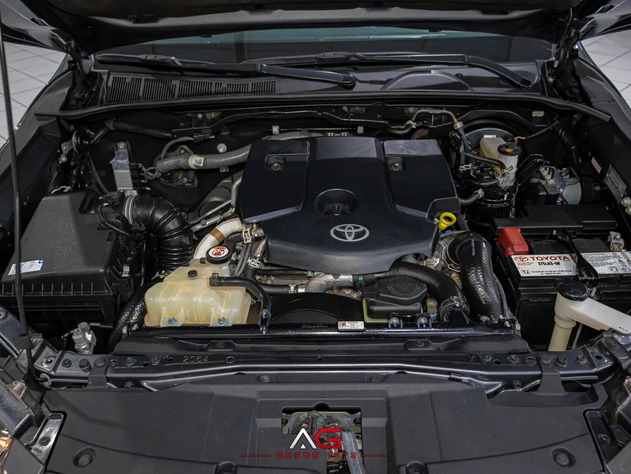 Toyota Hilux CD SR 4x4 2.8 TDI Diesel Aut., foto 19 de 19
