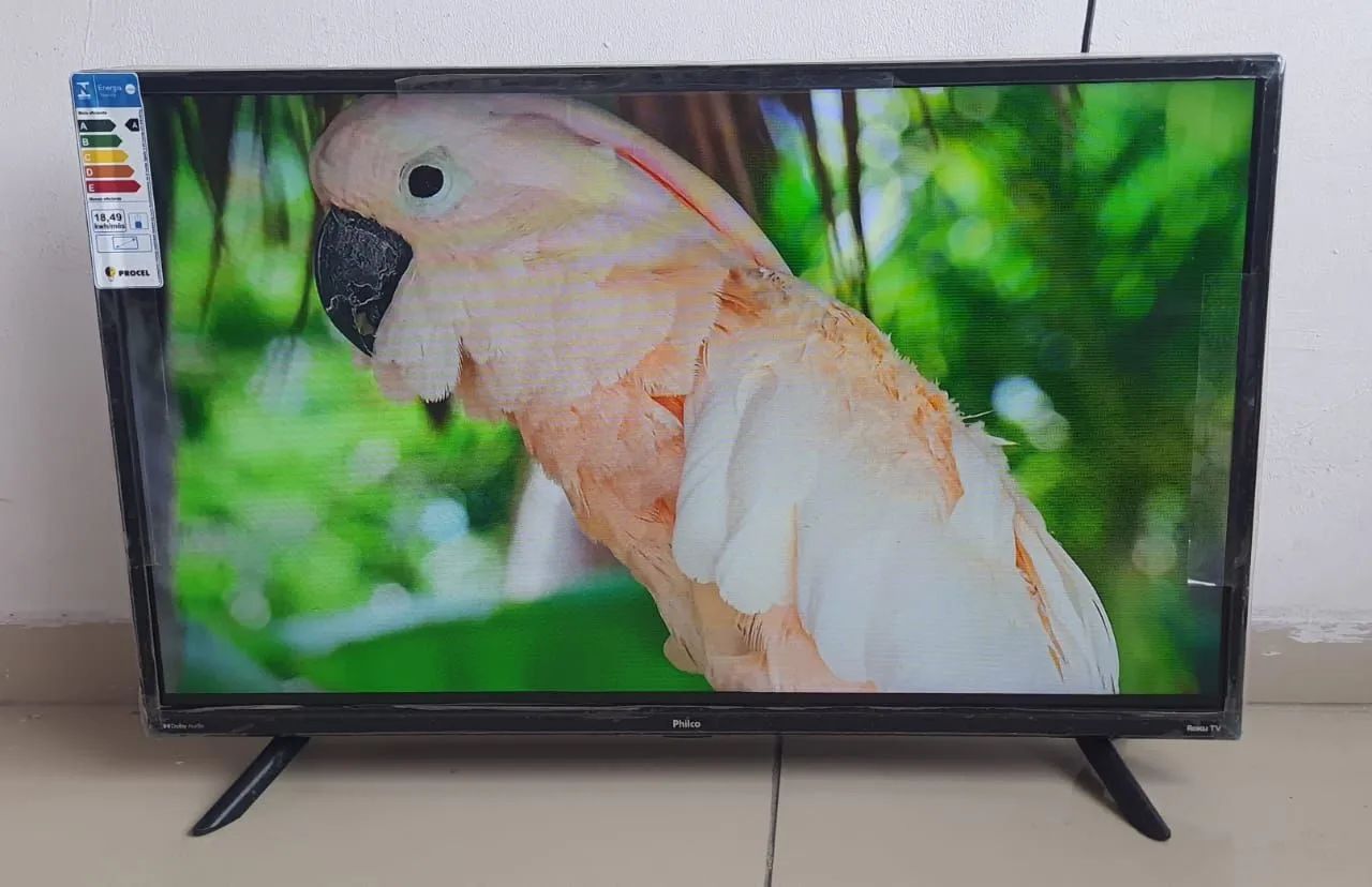 TV SMART PHILCO ROKU 32 POLEGADAS  - Foto 4
