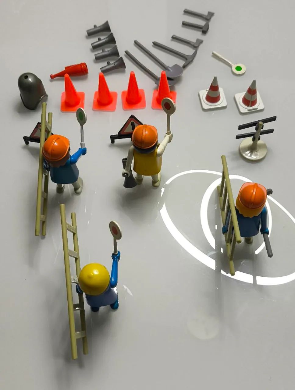 Lote Bonecos Playmobil antigo Troll Construção  - Foto 4