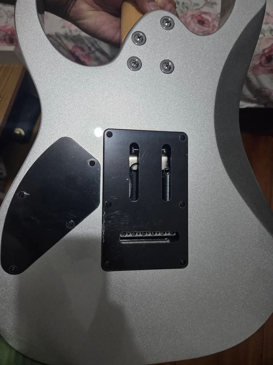 Guitarra Ibanez brinde Cuvave - Foto 4