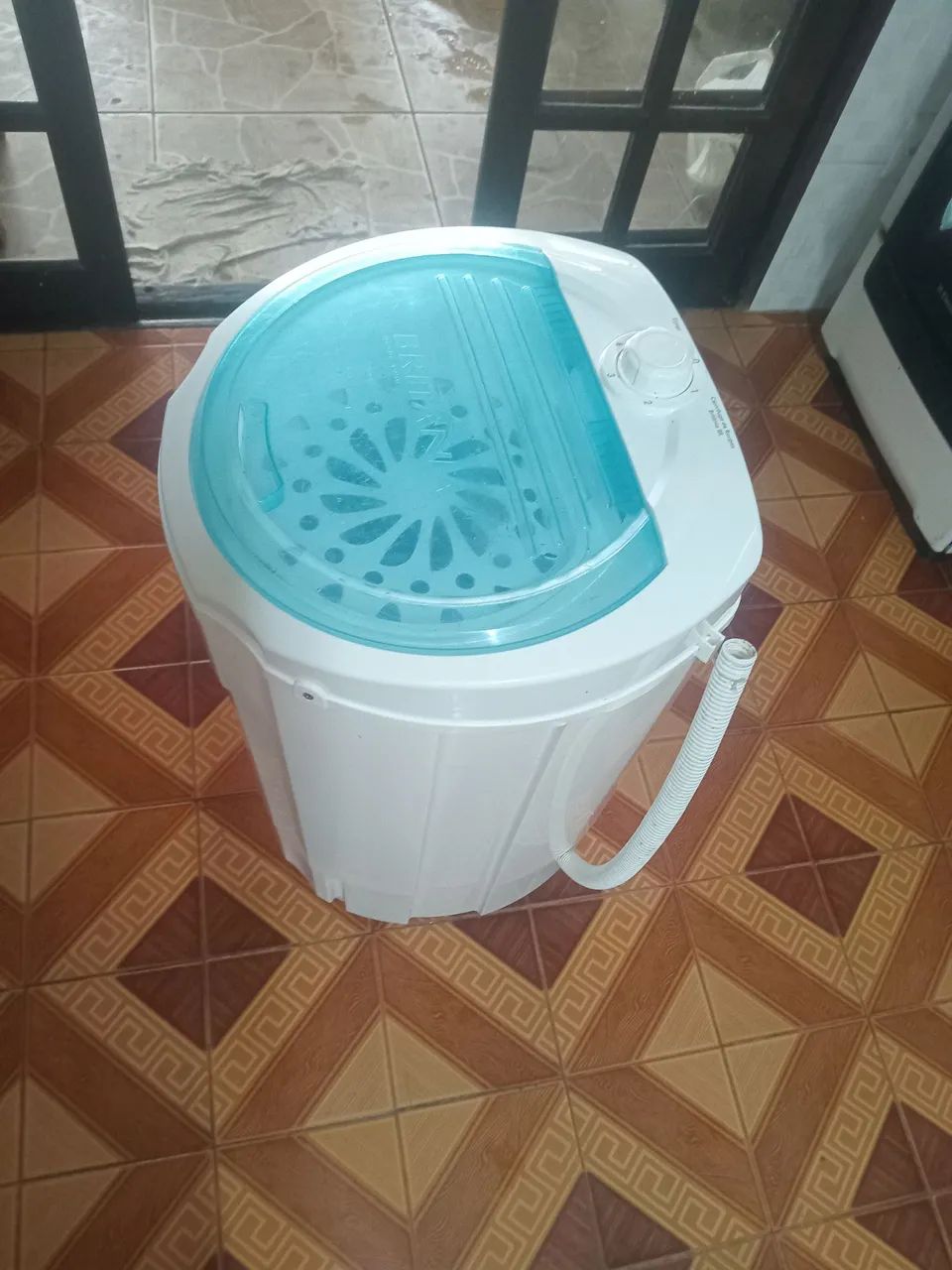 Centrifuga de Roupas, Britânia, usada 