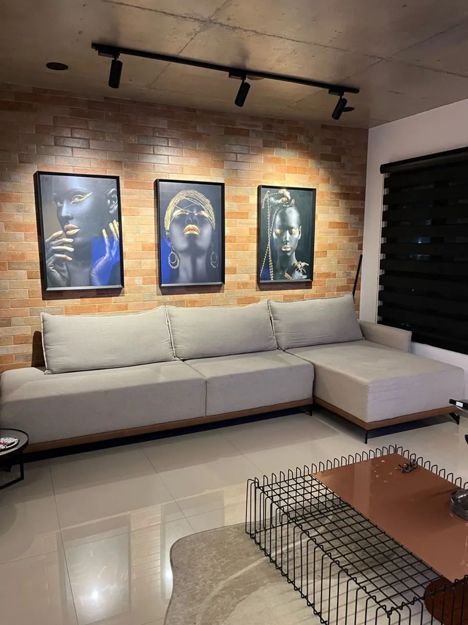 Sofa 4 lugares com chaise 3.40 x 0.90 alinho - Foto 2