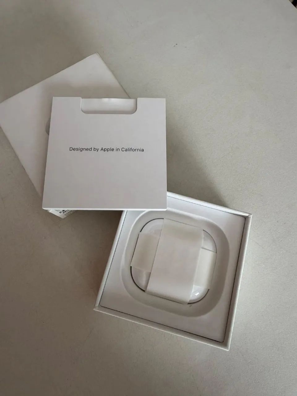 AirPods 4 Apple Original - Modelo A3050/A3053/A3058 - Novo na