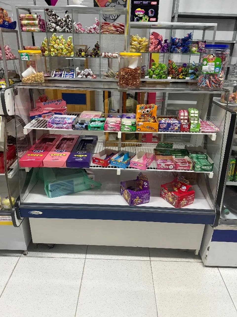 Balcões e Geladeiras