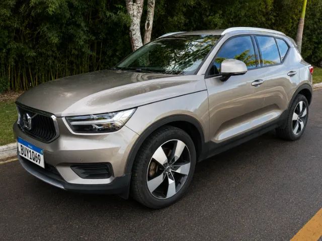 Volvo Xc40 XC 40 T-4 Momentum 2.0 190cv FWD 2021 2021