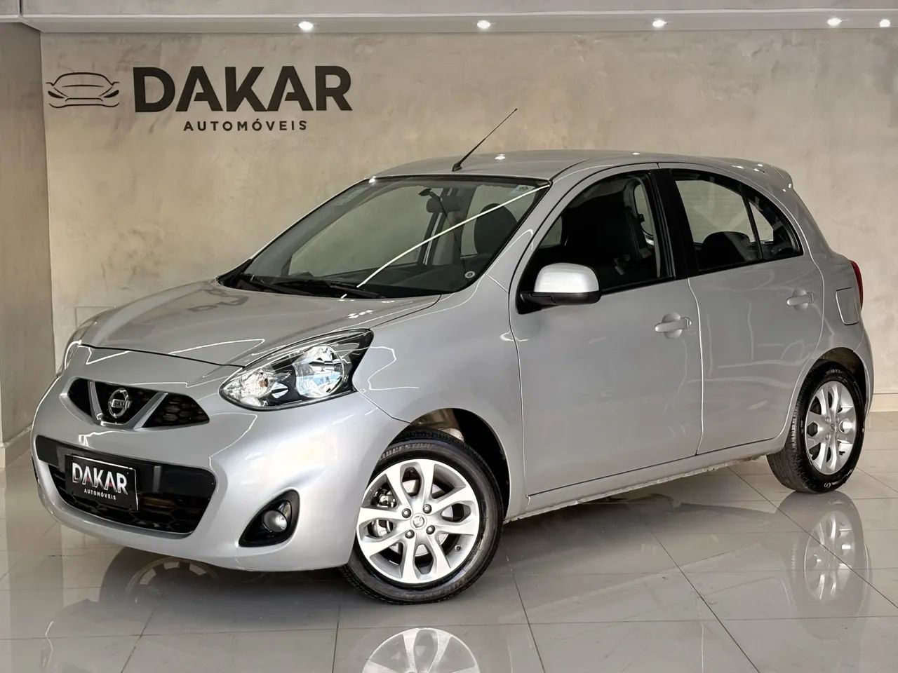 Nissan March SV 1.6 16V Flexstart 5P Mec. 2018