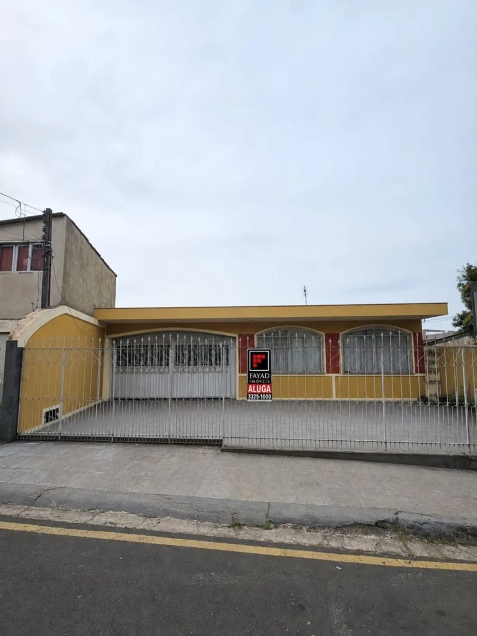 Casa Comercial para Locação no Centro