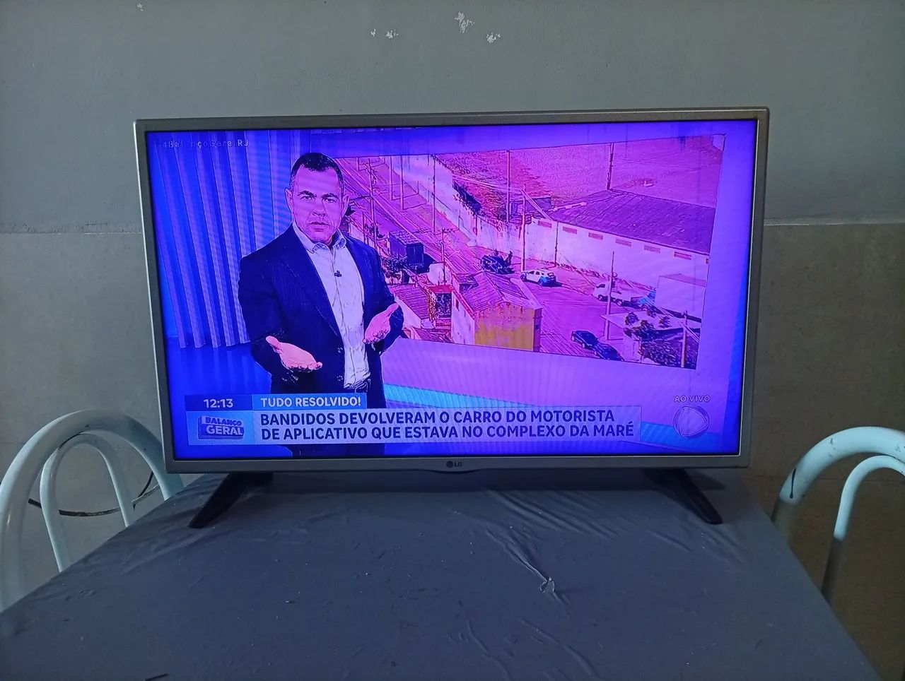 Smart TV LG de 32 polegadas (modelo 32LJ600B)  - Foto 2