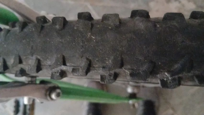 Bicicleta 18 marchas aro 26