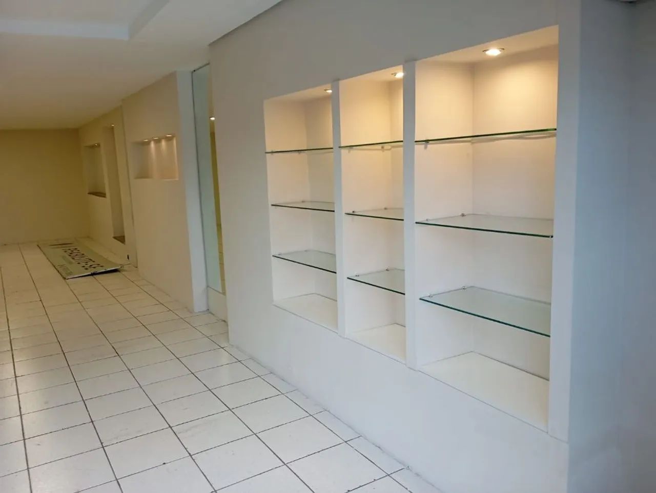 Locação de Comercial / Sala na cidade de ARAPONGAS - Foto 3
