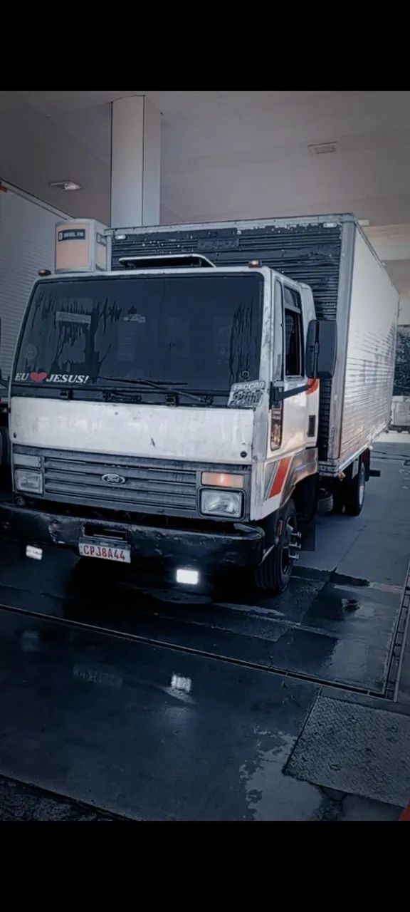 Vendo Ford cargo 814 filé  - Foto 4