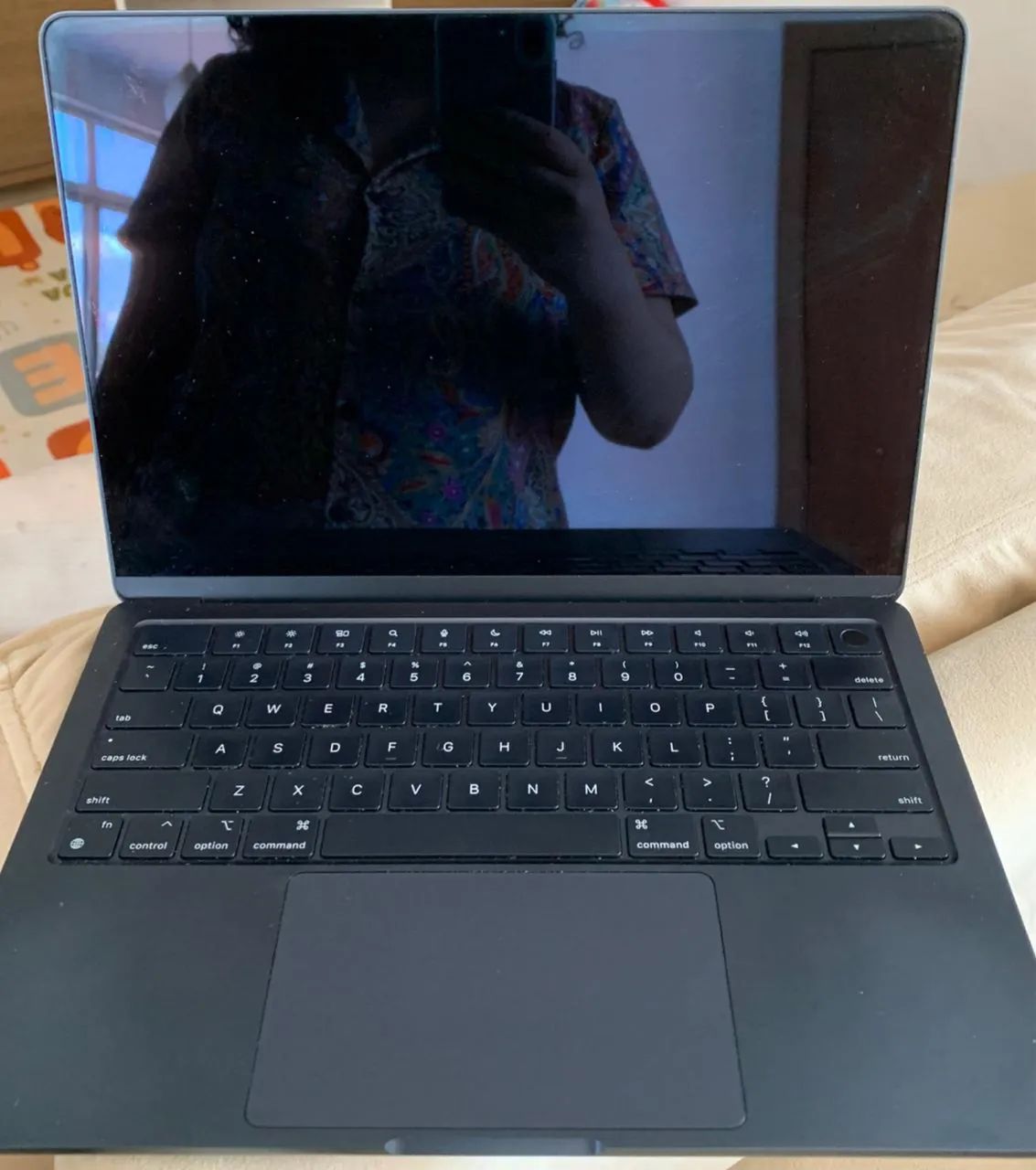 MacBook Air M2 - 8GB RAM / 256GB SSD - Foto 3