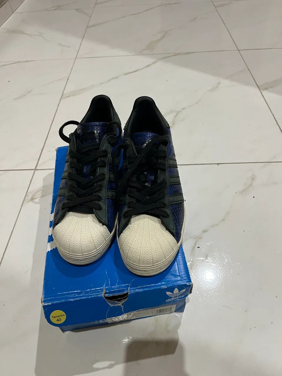TÊNIS ADIDAS SUPERSTAR TAM 40 - Foto 2