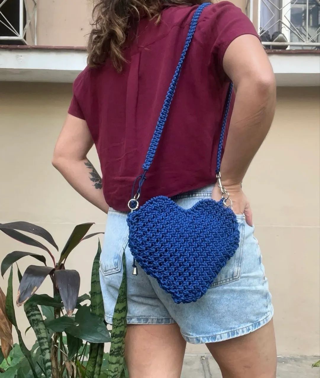 Bolsa de coração em macramê  - Foto 5