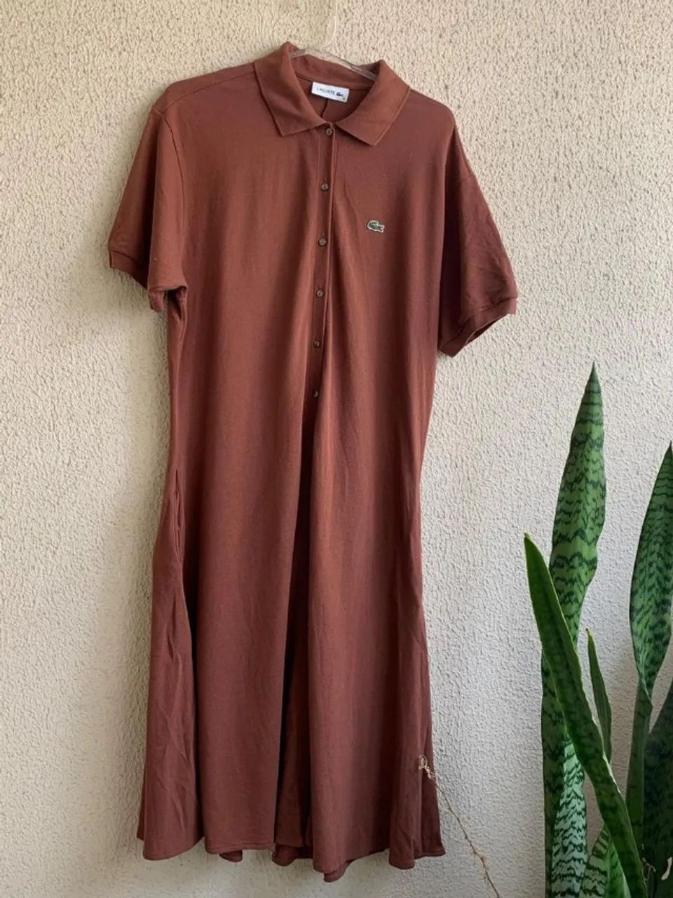 vestido polo lacoste marrom - tam. 38