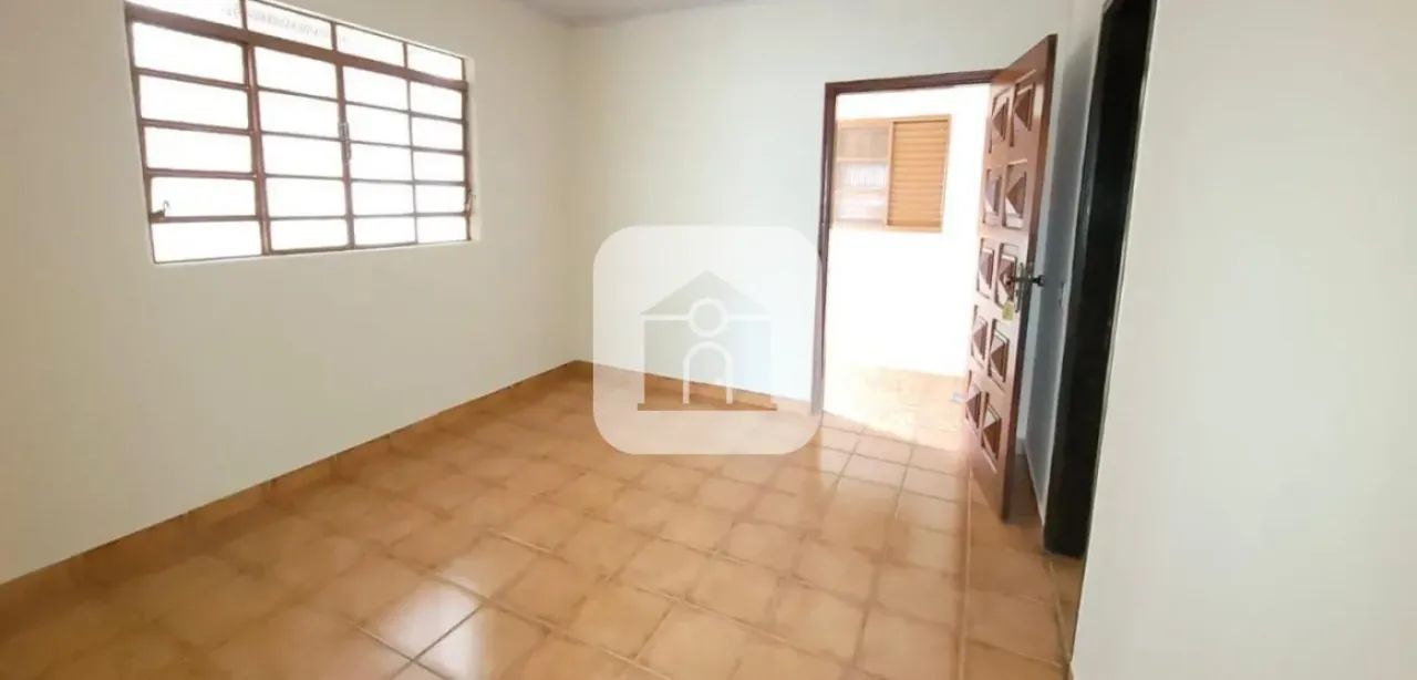 Casa à venda no Centro - Foto 4
