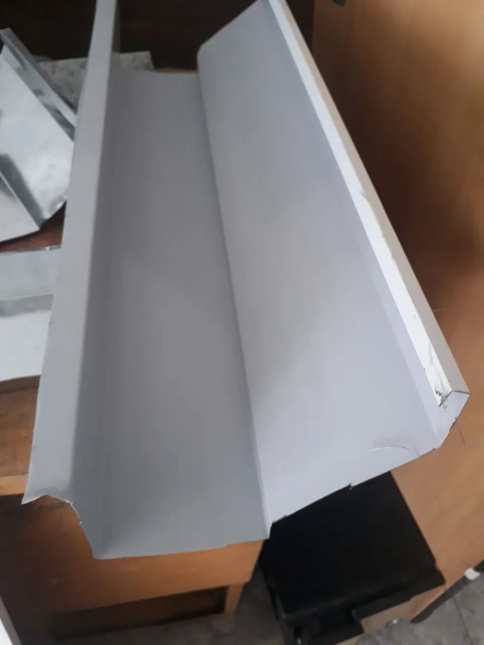 Colocamos calha ,rufos e colocamos forro PVC e porta sanfonada  - Foto 4