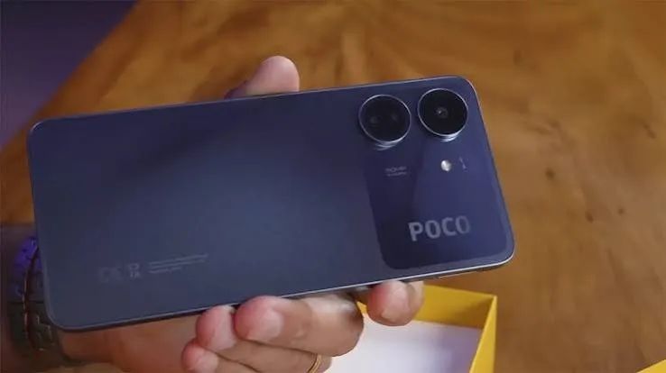 Celular Xiaomi Poco C65 128 GB Lacrado - Foto 2