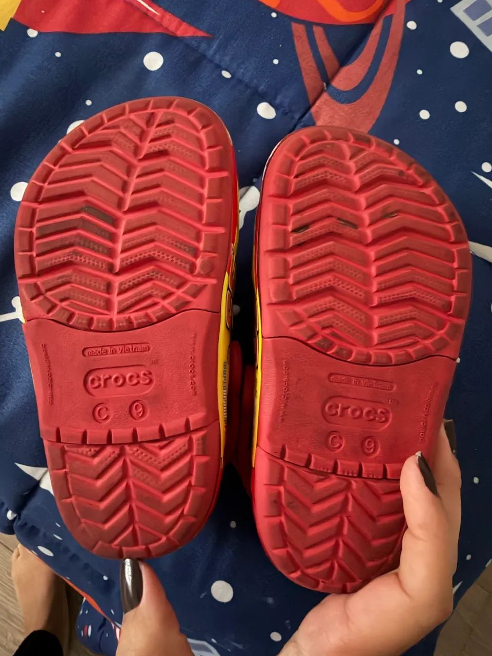 Crocs infantil relâmpago Mcqueen - Foto 3