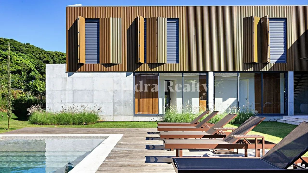 Casa no Haras Larissa com 7 suítes e lazer completo