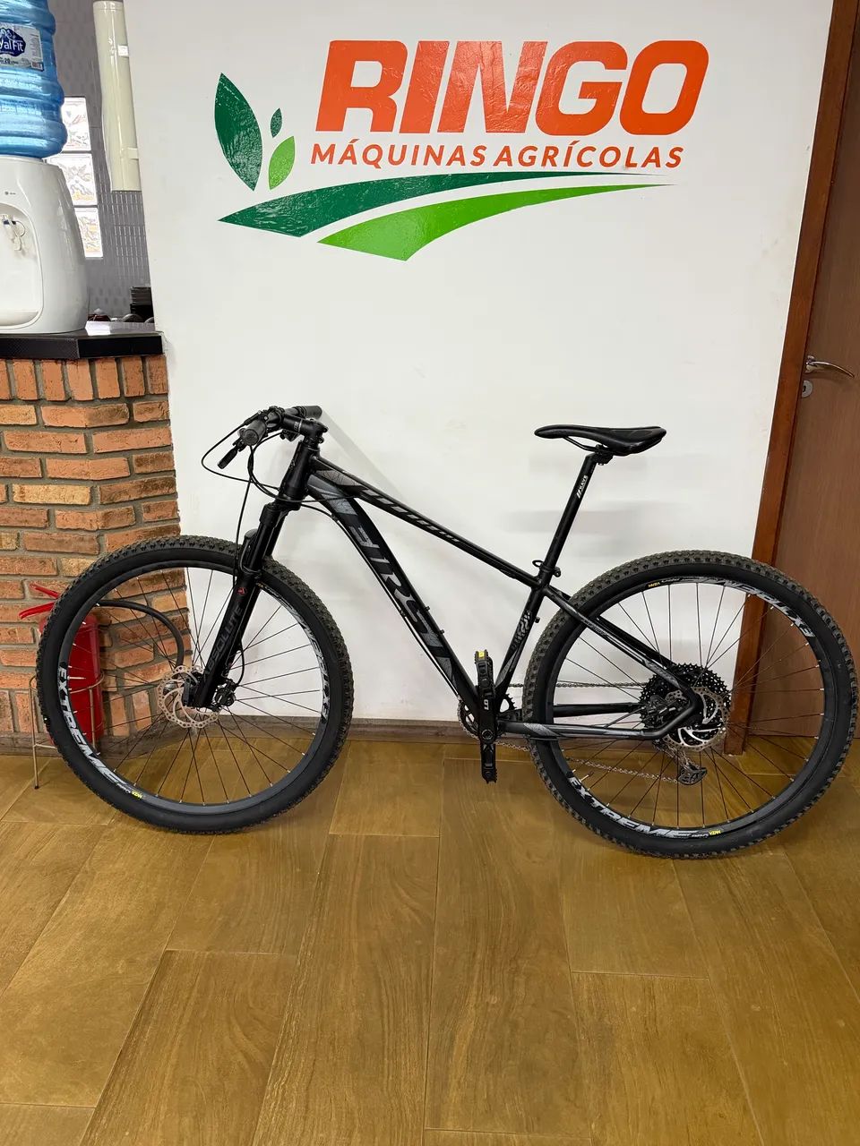 Bicicleta MTB - Grupo Shimano  - Foto 3