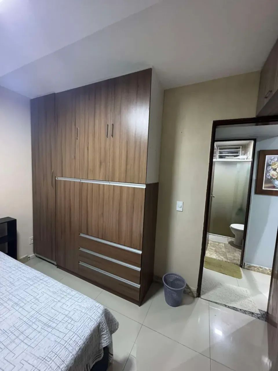 Ideal samambaia térreo bloco 08, mobiliado com central de ar tv cama etc - Foto 4