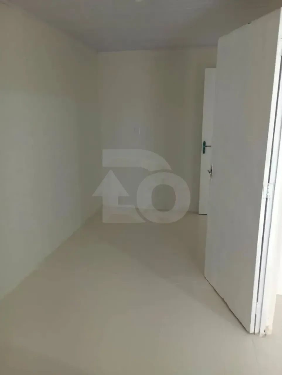 Casa no Olaria com 2 Quartos, Varanda e Quintal - Foto 4