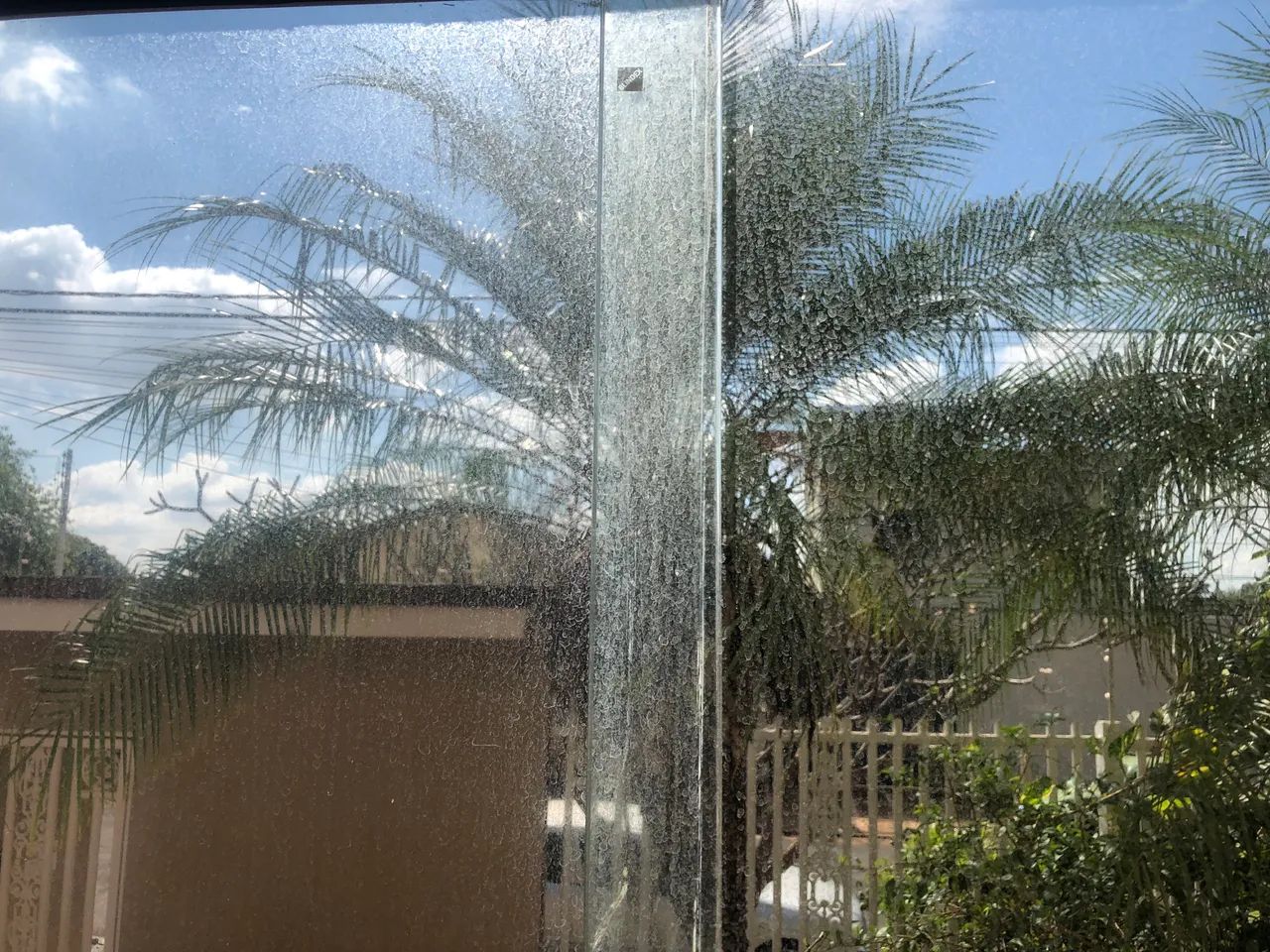 Limpeza de Box e vidros em geral  - Foto 4