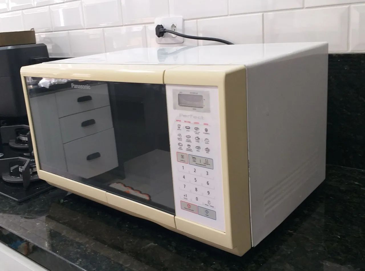 Microondas Panasonic 127V Funcionando