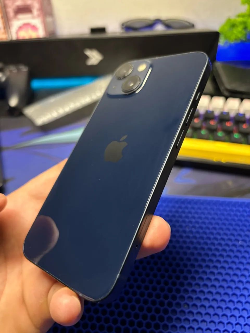 iPhone 13 - 128gb 