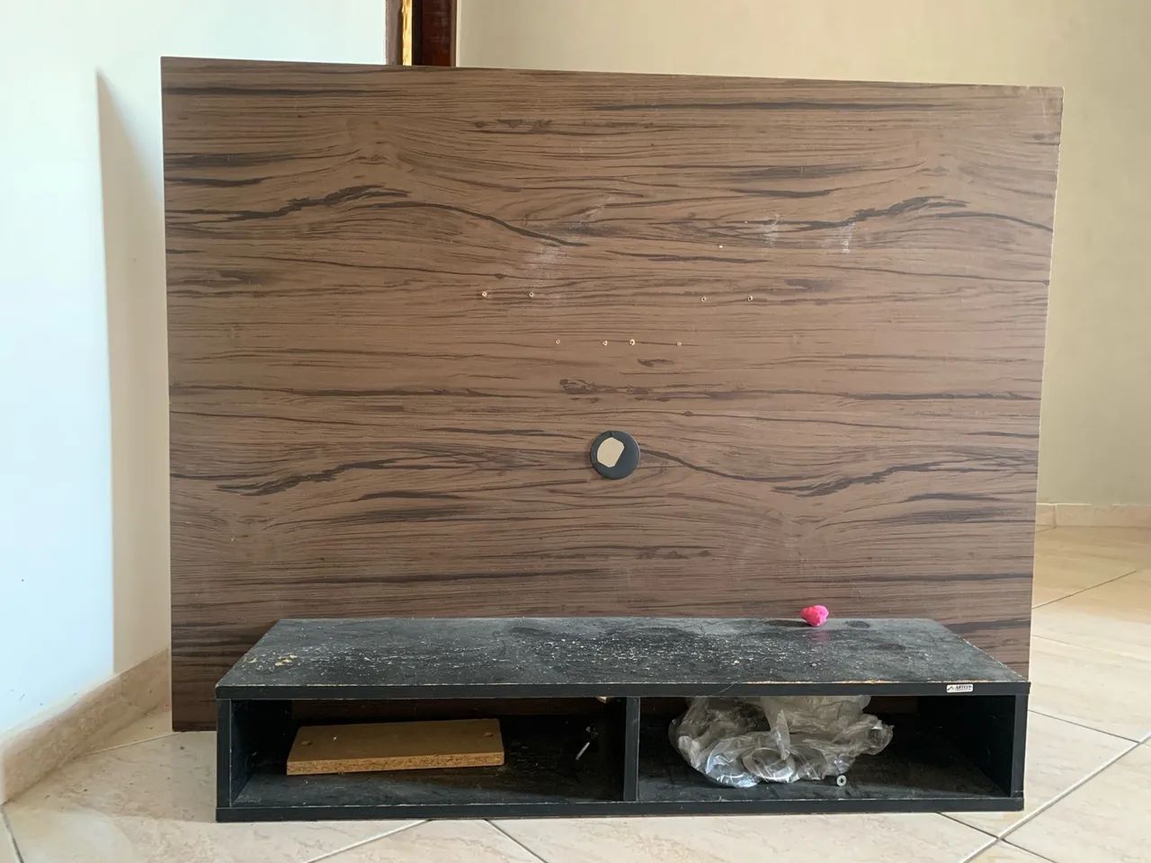Rack de parede pra tv de até 40 polegadas 