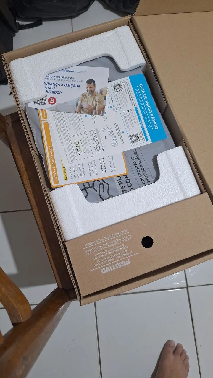 Vendo Notebook Positivo Zero na Caixa. - Foto 2