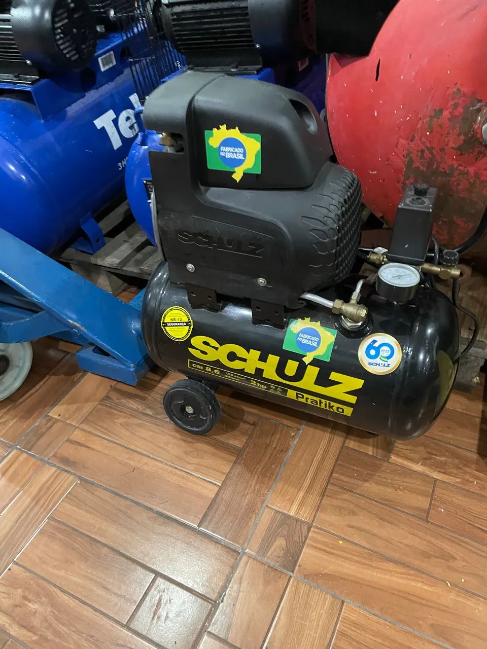Compressor pistão novo 25l 2Hp 