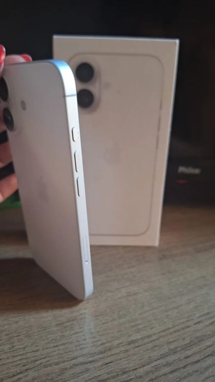 IPHONE 16 128GB SEMI NOVO/BRANCO - Foto 3
