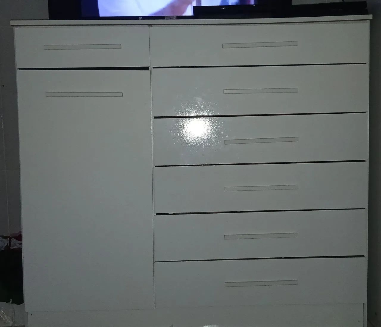 Cômoda 7 gaveta e uma porta  - Foto 2