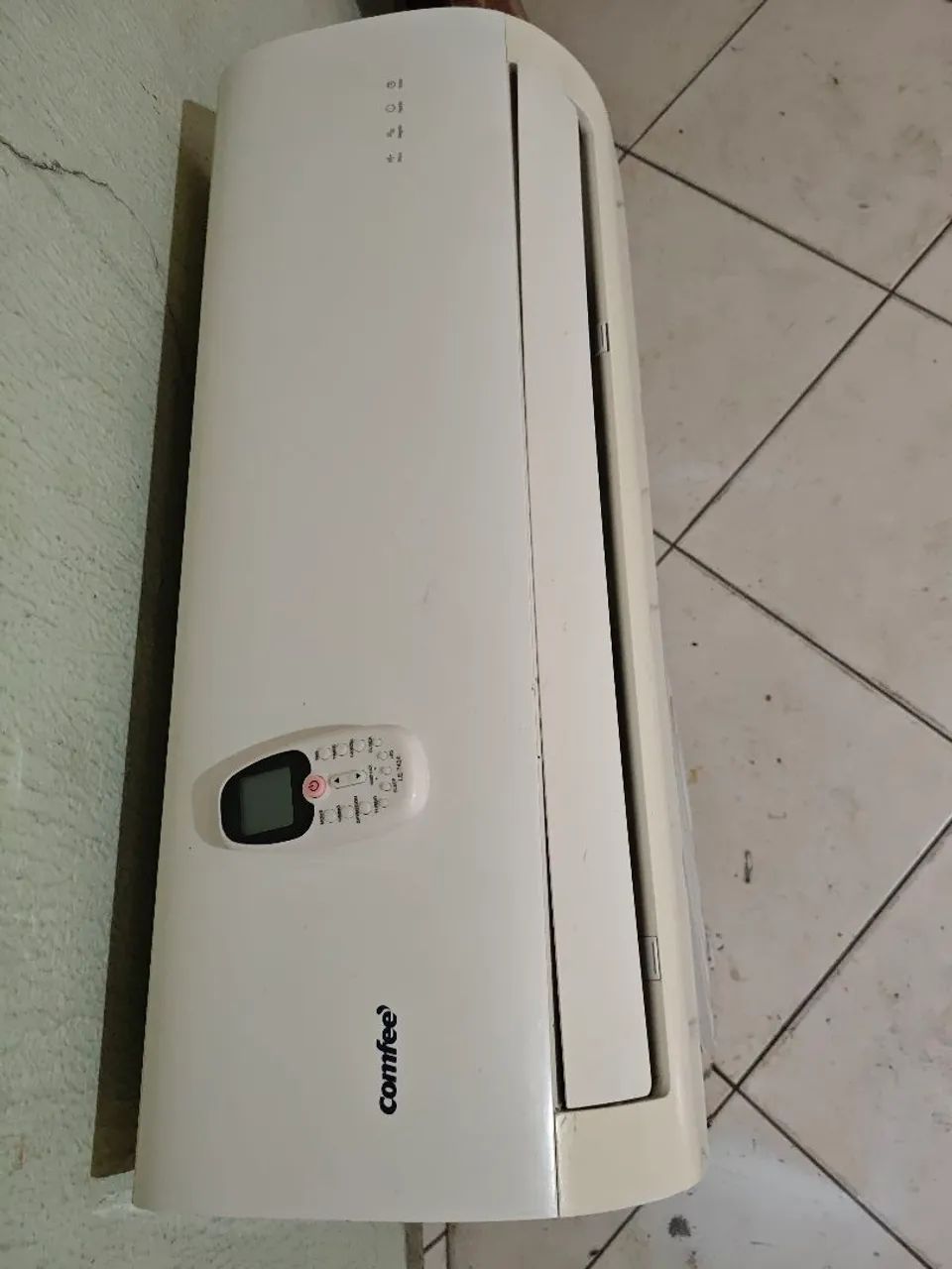Ar condicionado Comfee 9000 BTUs só frio  - Foto 2